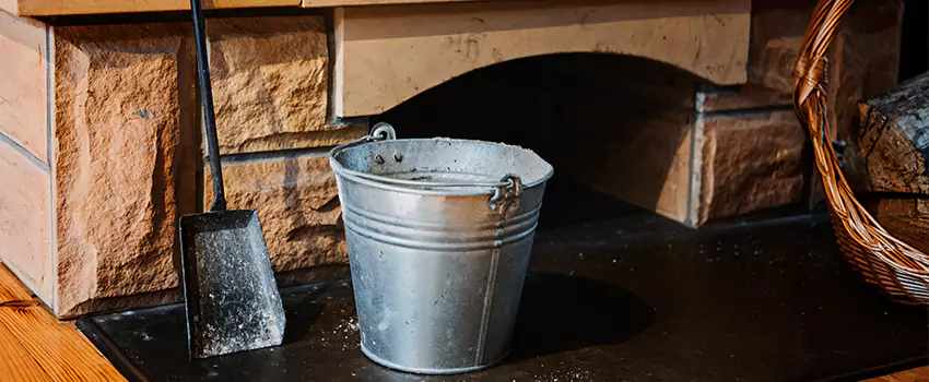 Clean The Fireplace Mantle And Hearth in West University Place, Texas